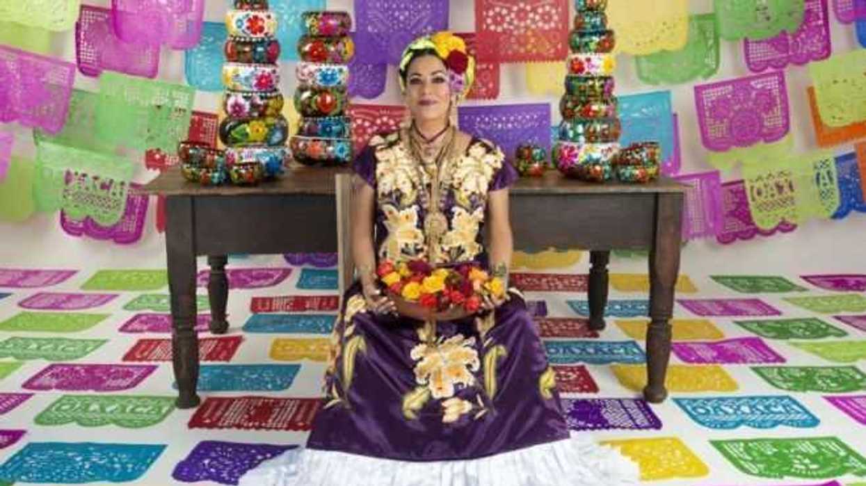 con-su-musica-lila-downs-apoya-la-educacion-de-mujeres-indigenas