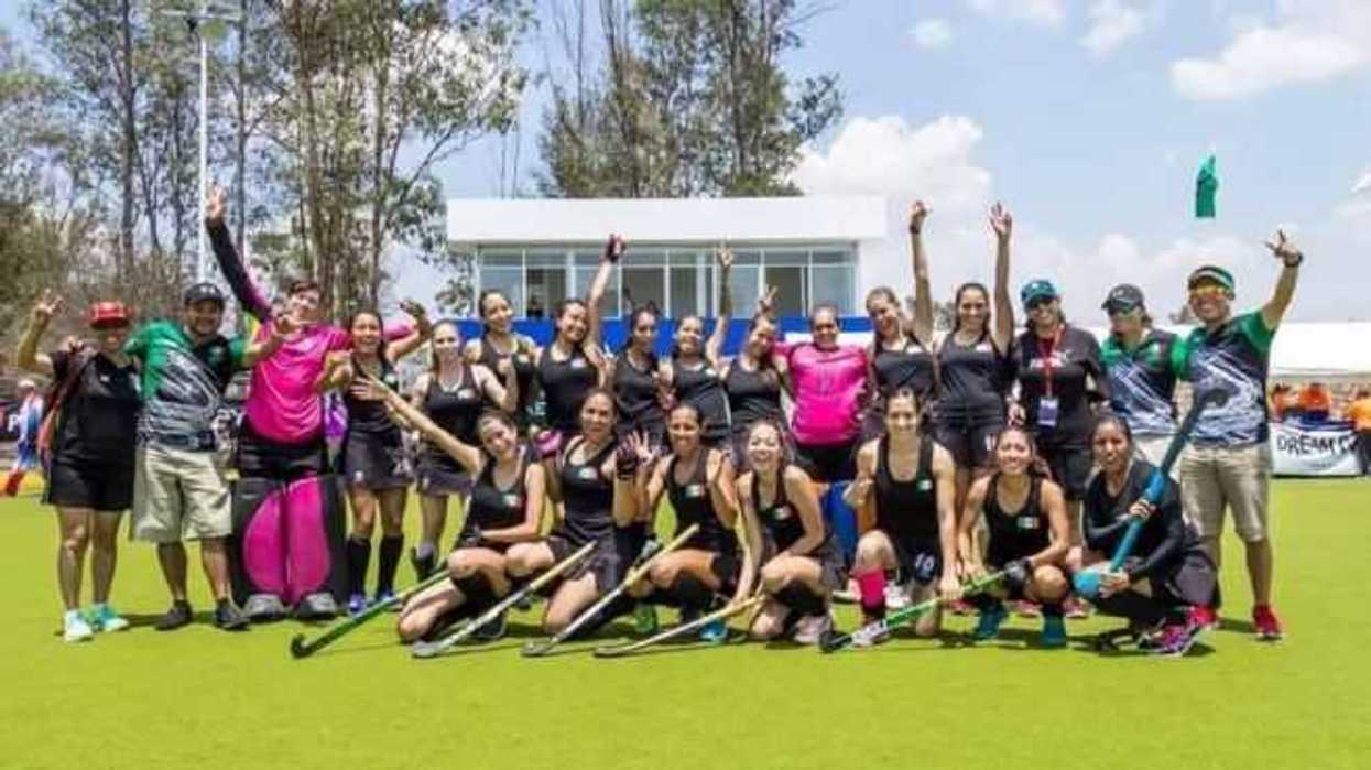 conade-deposita-recursos-a-seleccion-de-hockey-sobre-pasto-femenil
