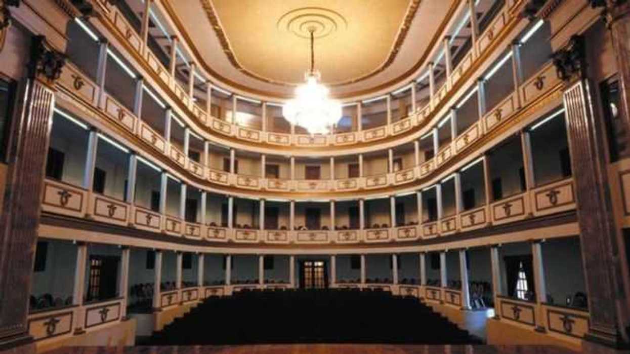 concretan-compra-venta-del-teatro-la-republica-queretaro