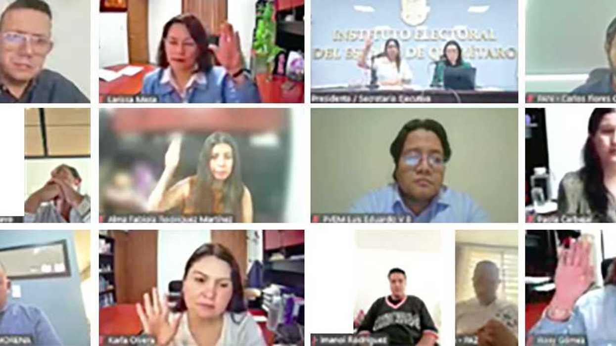 Consejeras y representantes partidistas en la sesión del IEEQ que declaró improcedente la iniciativa ciudadana en Querétaro