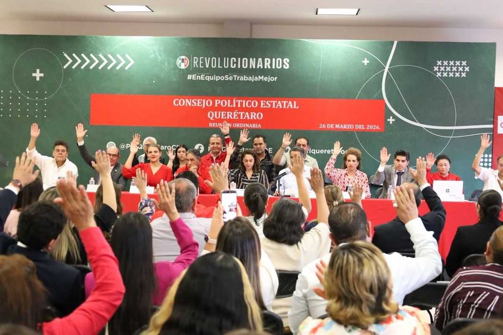 Consejo Pol\u00edtico Estatal del PRI Quer\u00e9taro con dirigentes y consejeros rumbo a elecciones 2027