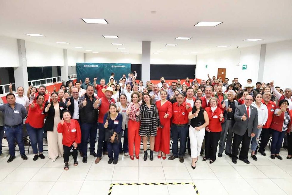 Consejo Pol\u00edtico Estatal del PRI Quer\u00e9taro con dirigentes y consejeros rumbo a elecciones 2027