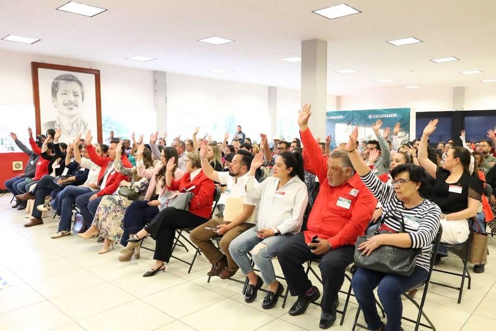 Consejo Pol\u00edtico Estatal del PRI Quer\u00e9taro con dirigentes y consejeros rumbo a elecciones 2027