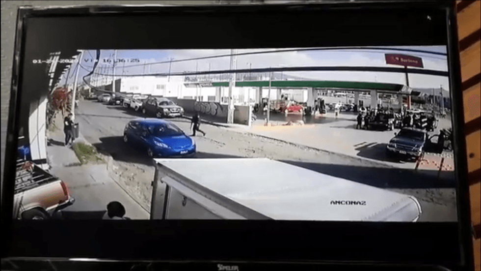 Corregidora elementos de la policía agresión reportero