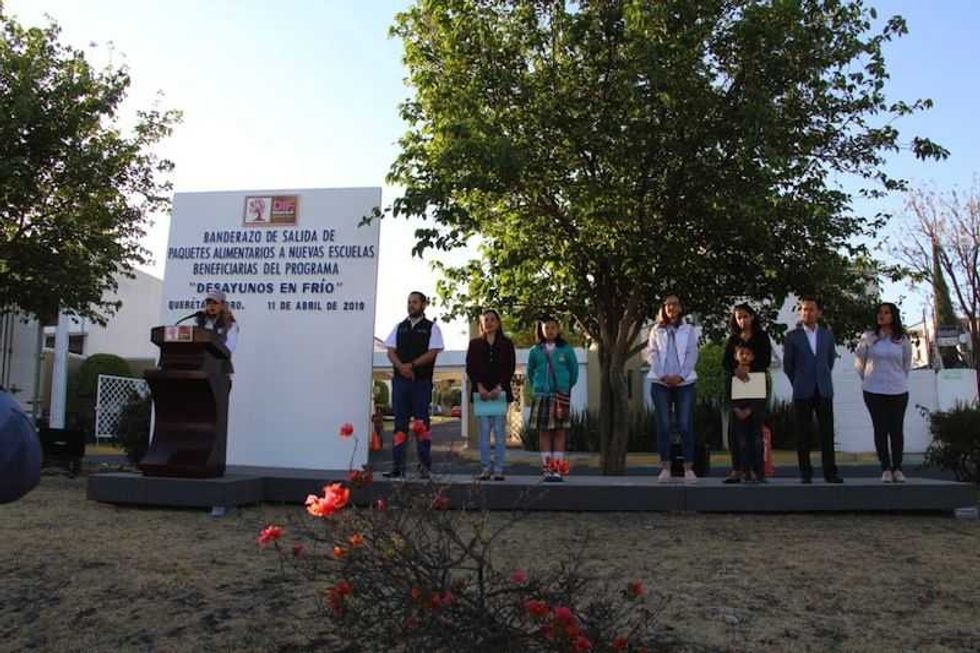 crecen apoyos para desayunos escolares en queretaro 1