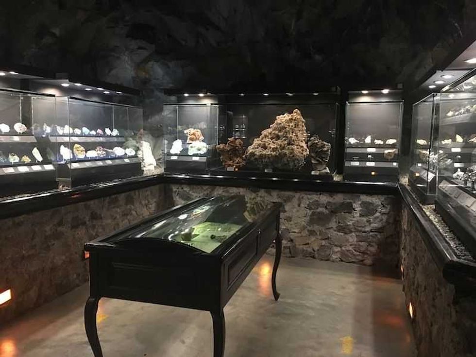 criptonita rocas y fosiles milenarios en exhibicion en zacatecas