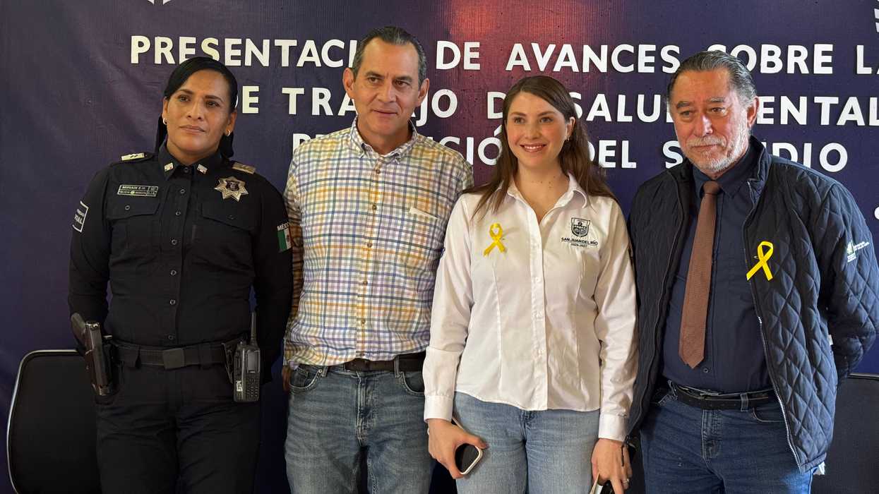Cuatro participantes en la presentación de avances de la mesa de trabajo de salud mental, en San Juan del Río