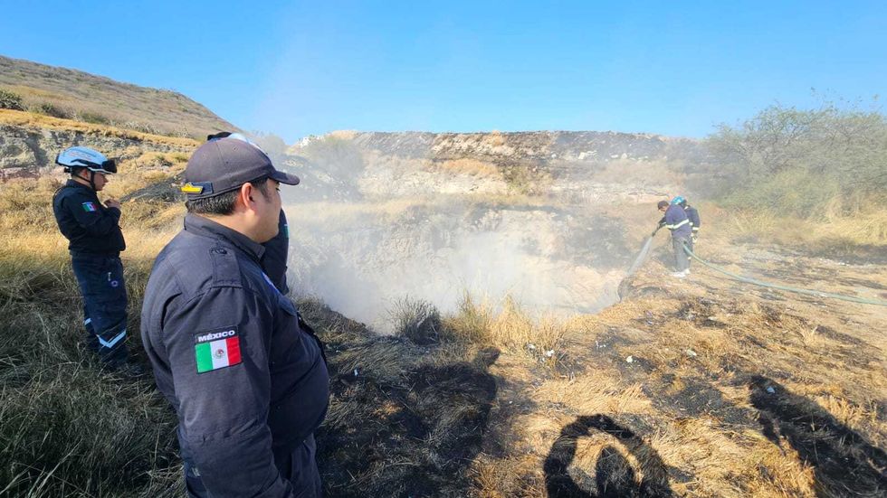 Cuerpos de emergencia neutralizan artefactos explosivos asegurados en operativos de prevenci\u00f3n durante 2025.