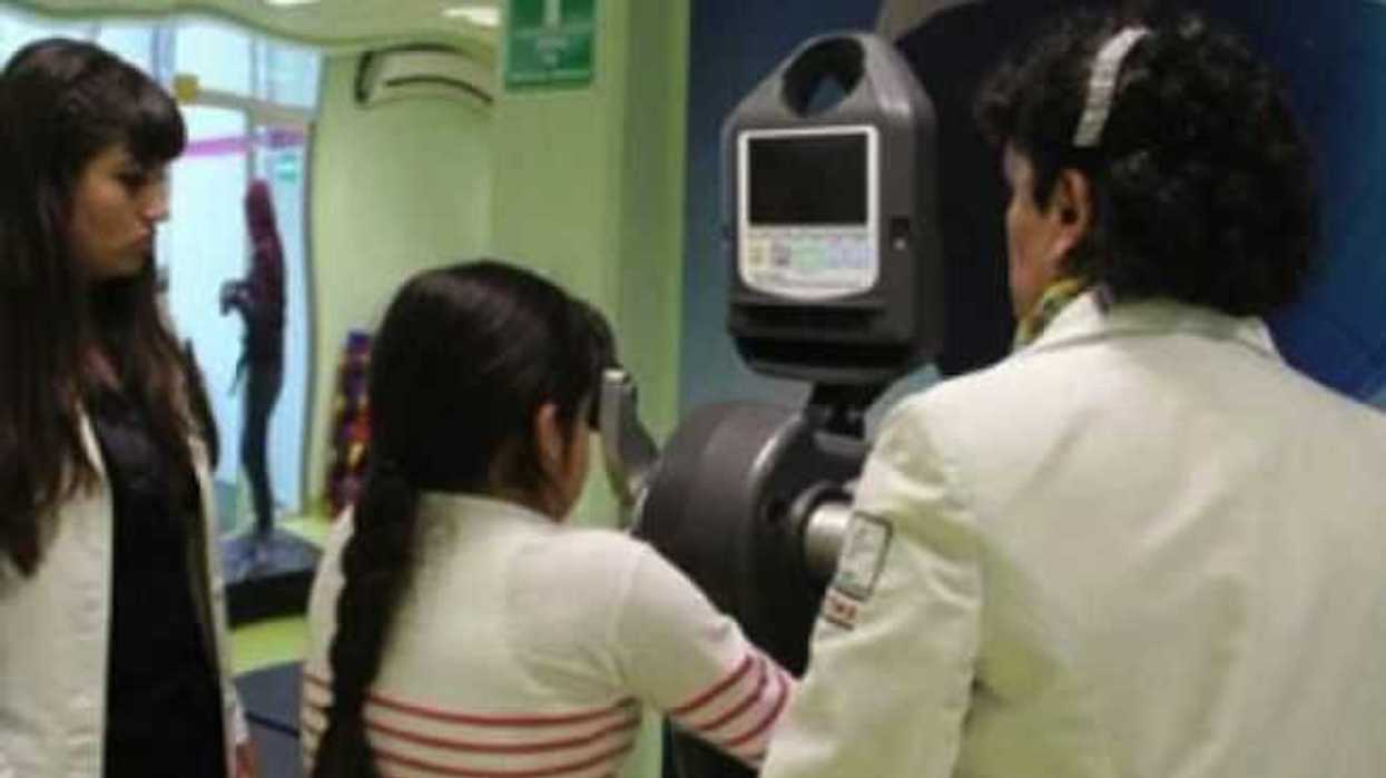 cuidado-especializado-logra-beneficios-ninos-autistas-dice-experto