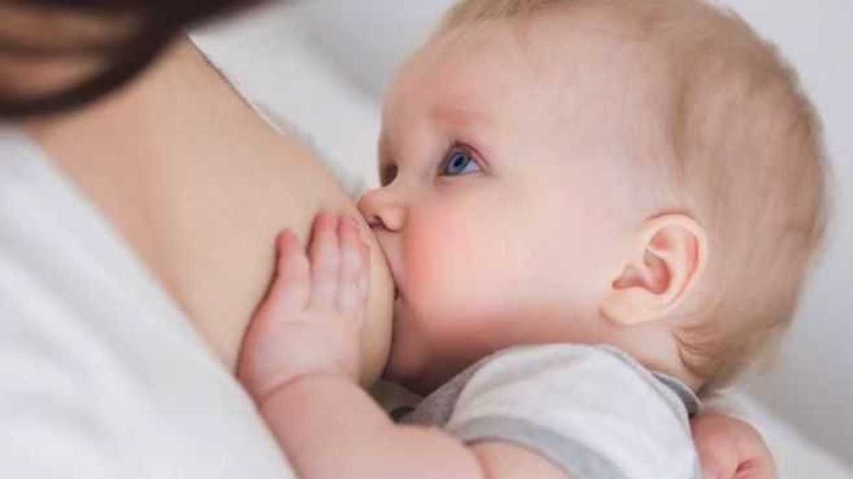 dar-a-luz-y-amamantar-disminuyen-riesgo-de-cancer-de-ovario