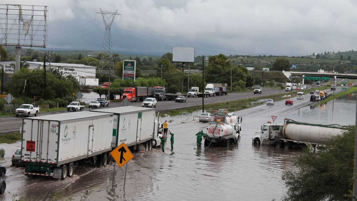 Declaran alerta máxima por lluvias en 4 municipios de Querétaro.
