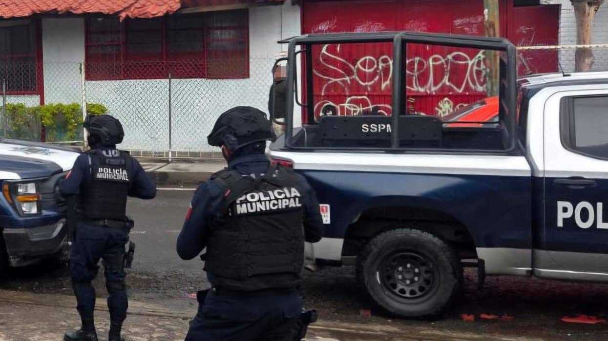 Déficit de policías municipales en San Juan del Río: el alcalde Roberto Cabrera reconoce que faltan elementos