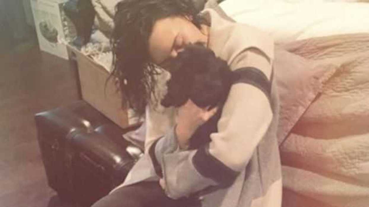 demi lovato y su mascota