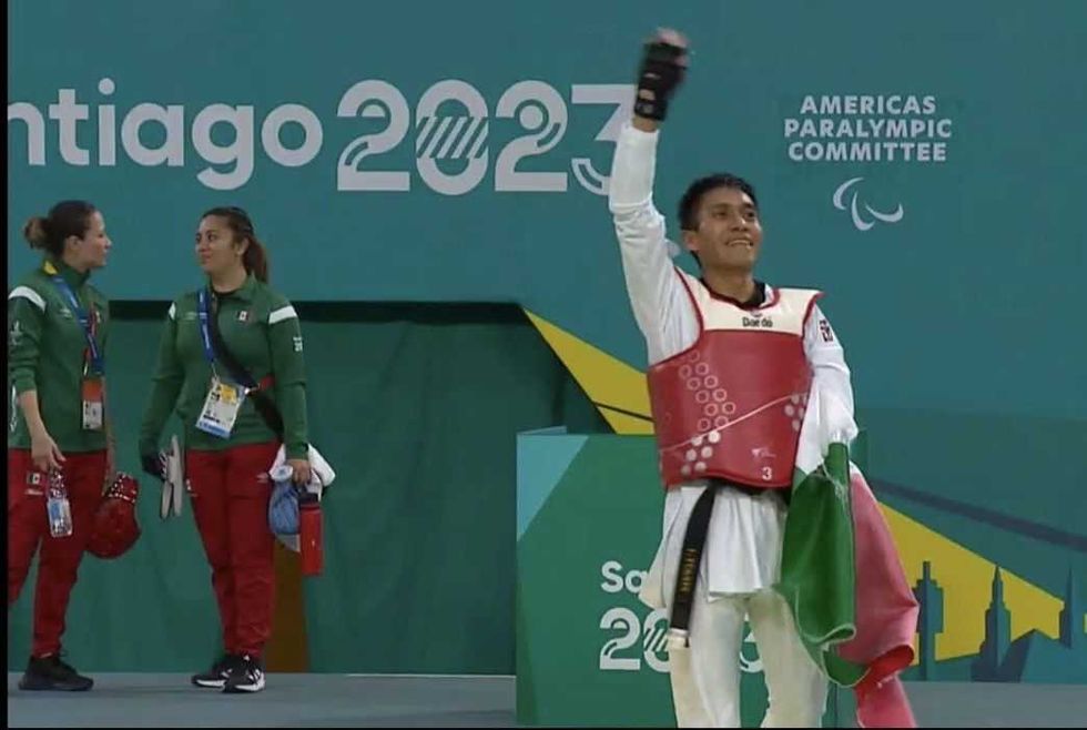 Deportista queretano logra medalla de oro en Parapanamericanos.