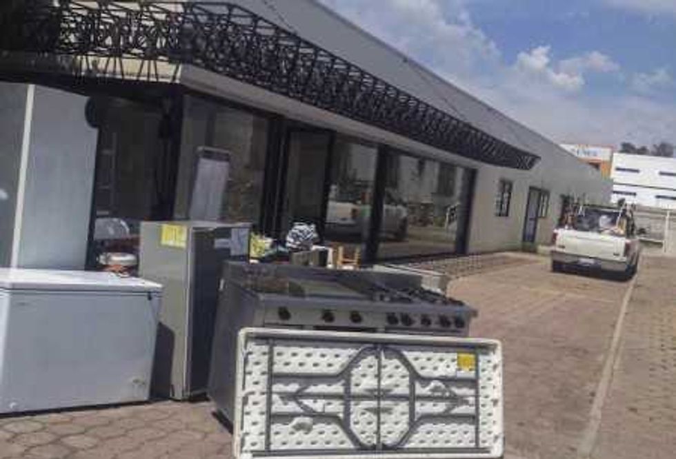 Desalojo Adultos Mayores_