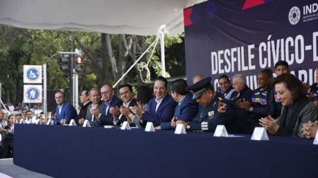 desfile-20-noviembre-queretaro
