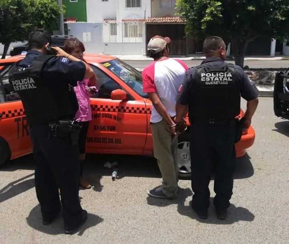 detiene la policia municipal a tres rateros de casa habitacion en la pena 23