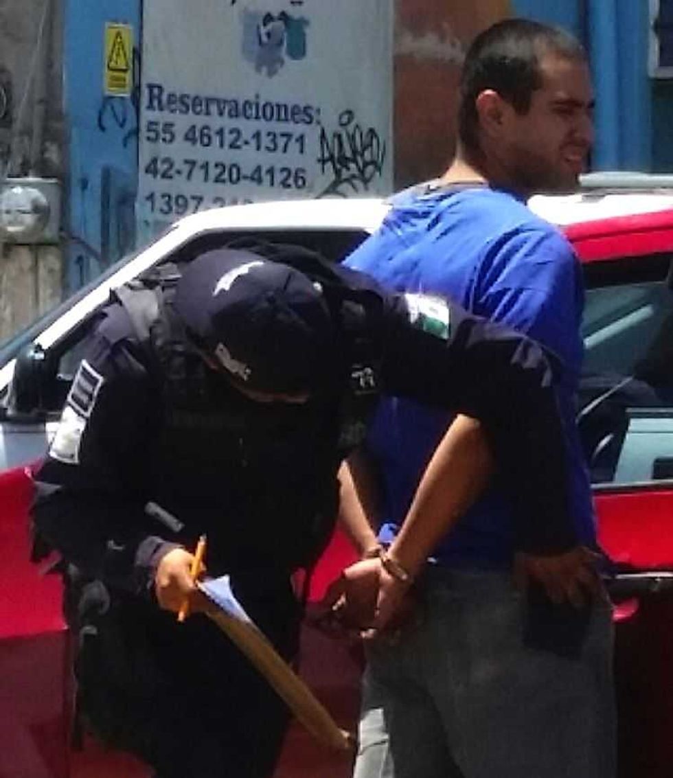 detienen a 4 sujetos reportados como sospechosos en san juan del rio