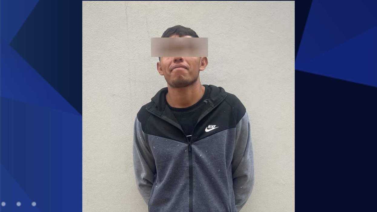 Detienen a hombre por amenazar con navaja y agredir a su pareja en San Juan del Río.