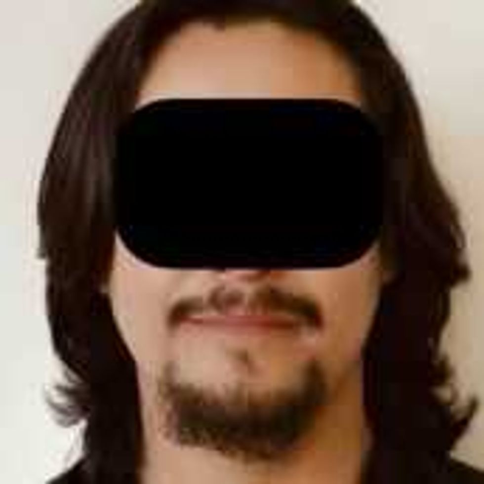 Detienen a hombre por robo de productos farmacéuticos en San Juan del Río.