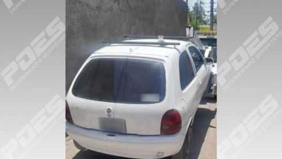 Detienen a tres personas por robo de vehículo en Carrillo Puerto.