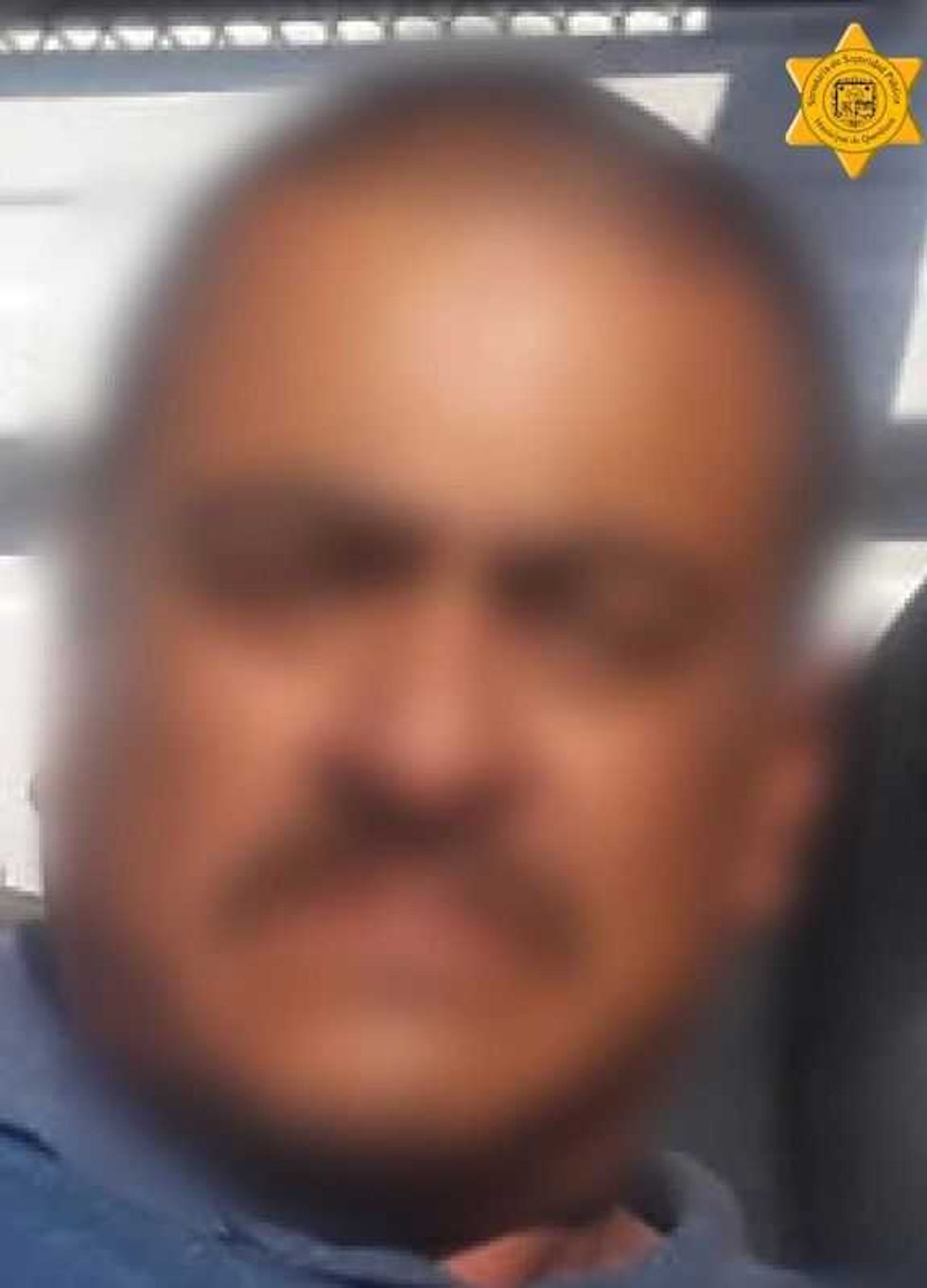detienen en queretaro a sujetos por robo portaban droga y arma de fuego 4