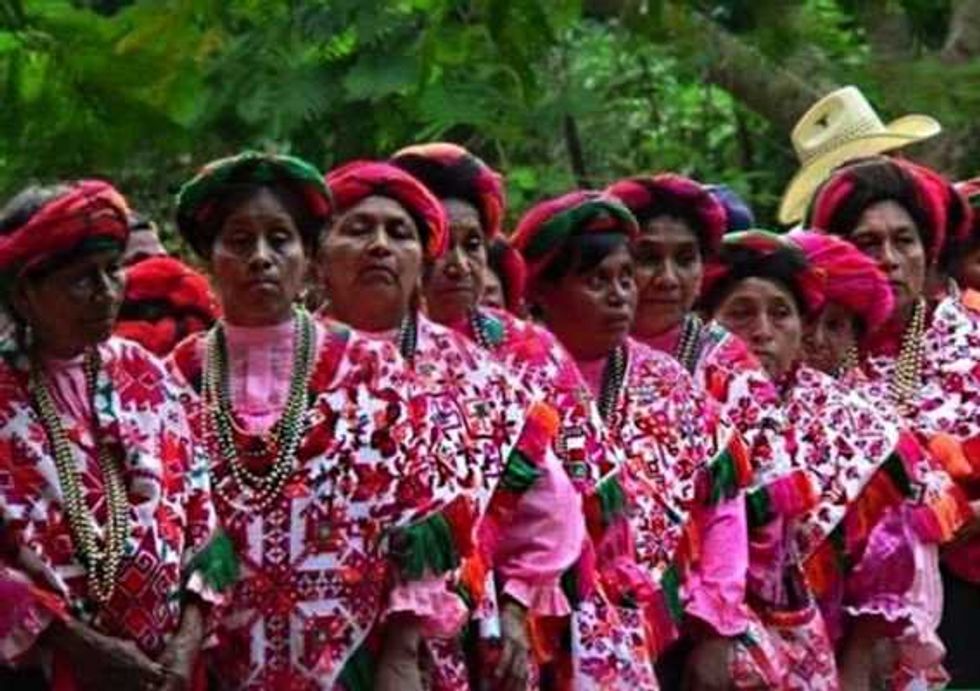 dhayemlaab una prenda ancestral vigente en san luis potosi