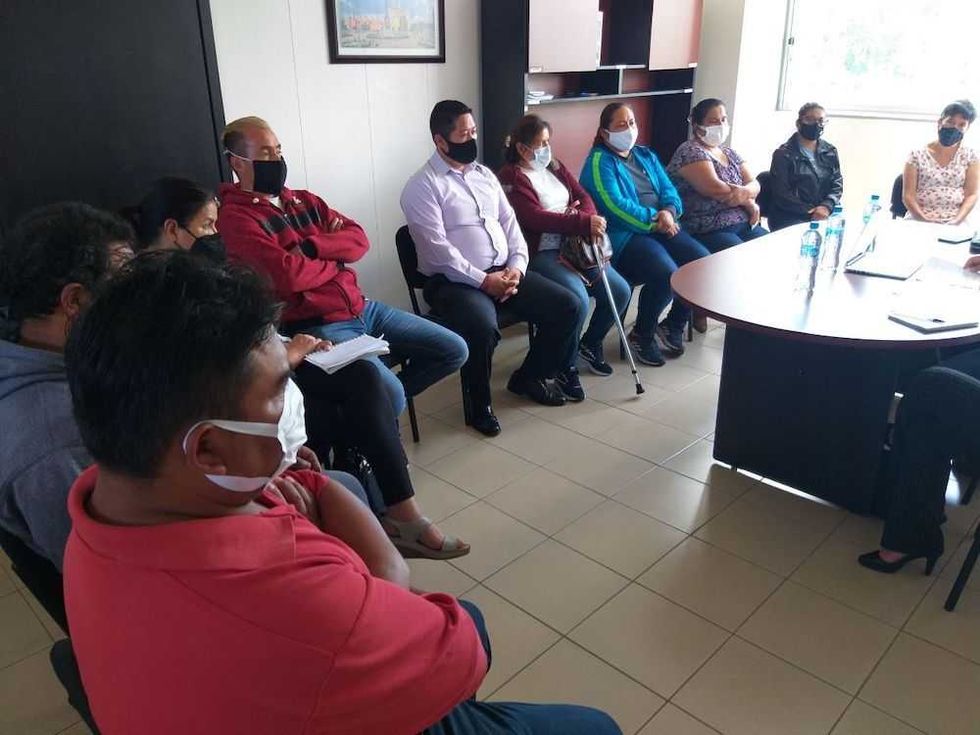 dialogo habitantes barrio de la cruz 2