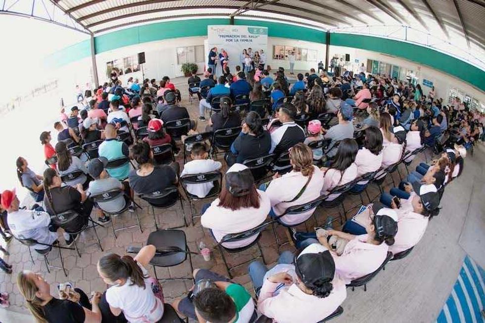 DIF municipal realiza Rally por día de la familia en San Juan del Río