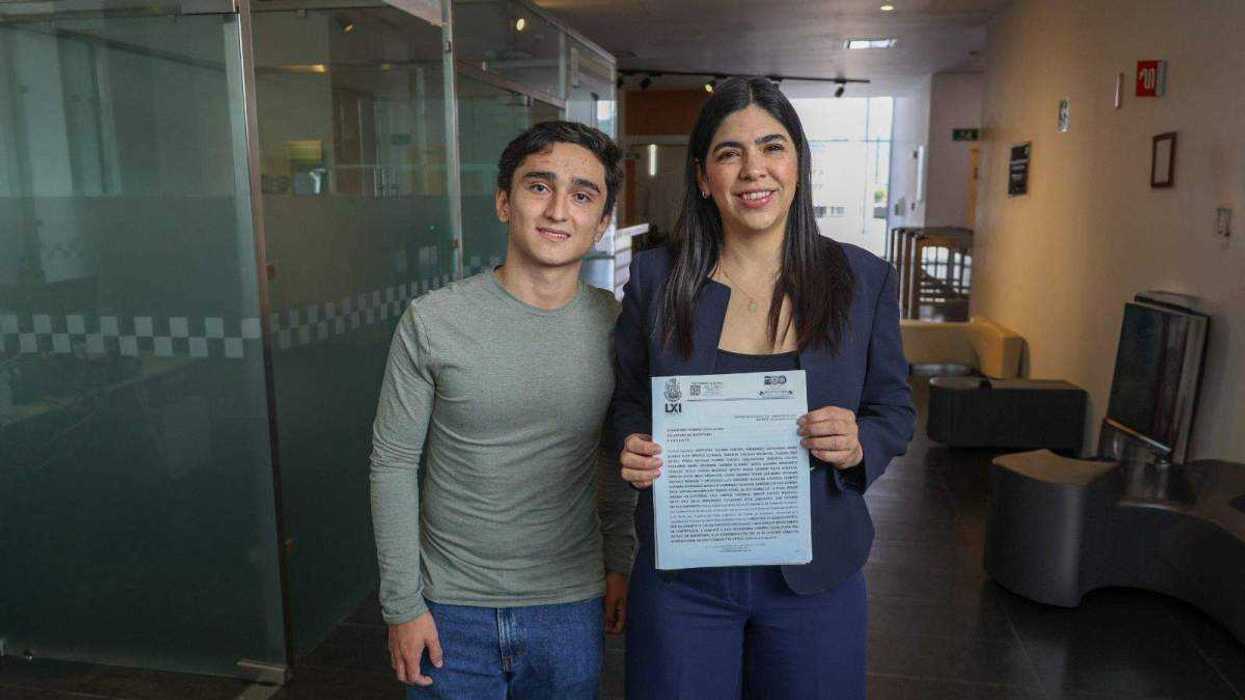 Diputada Juliana Hernández Quintanar durante presentación de iniciativa en la LXI Legislatura del estado de Querétaro para conmemorar Día Internacional de los Cuidados.