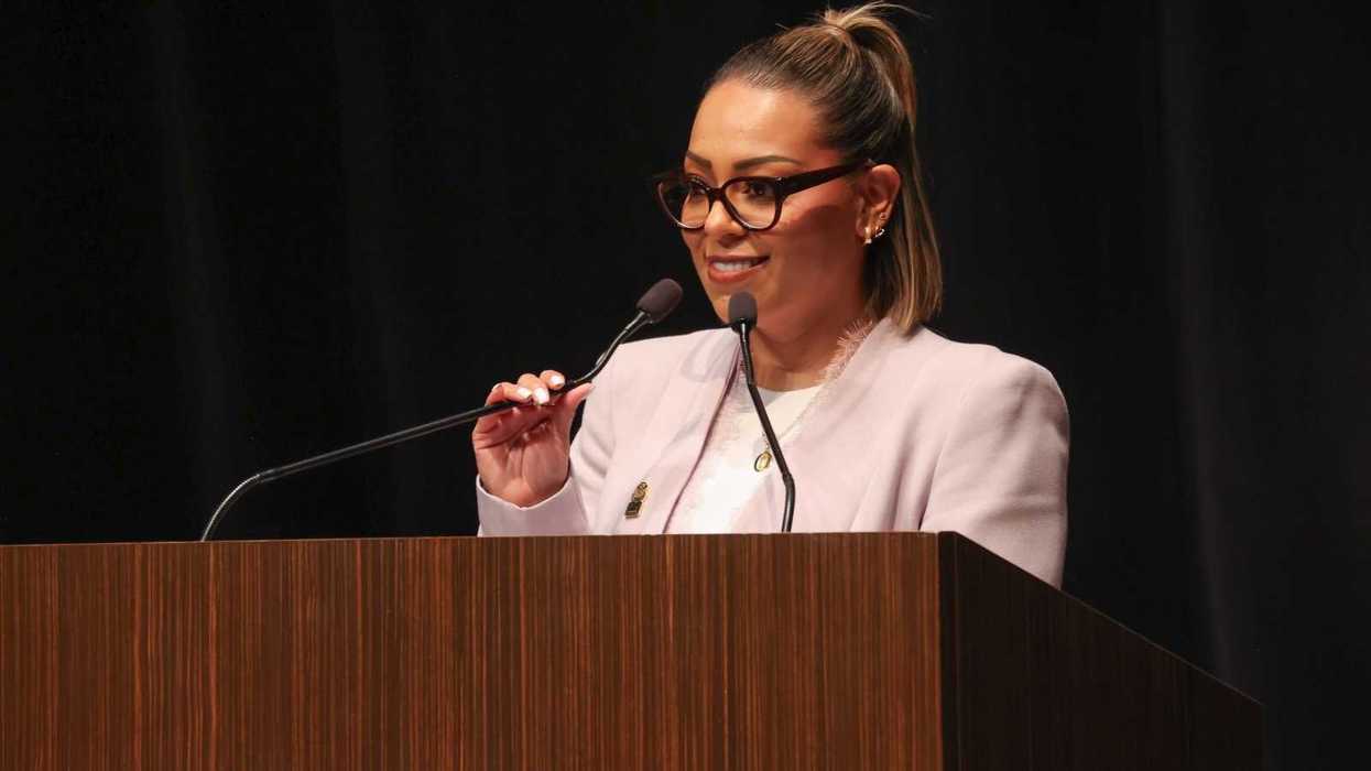 Diputada María Georgina Guzmán Álvarez, del PVEM, durante su intervención en el Segundo Informe de la LXI Legislatura de Querétaro.