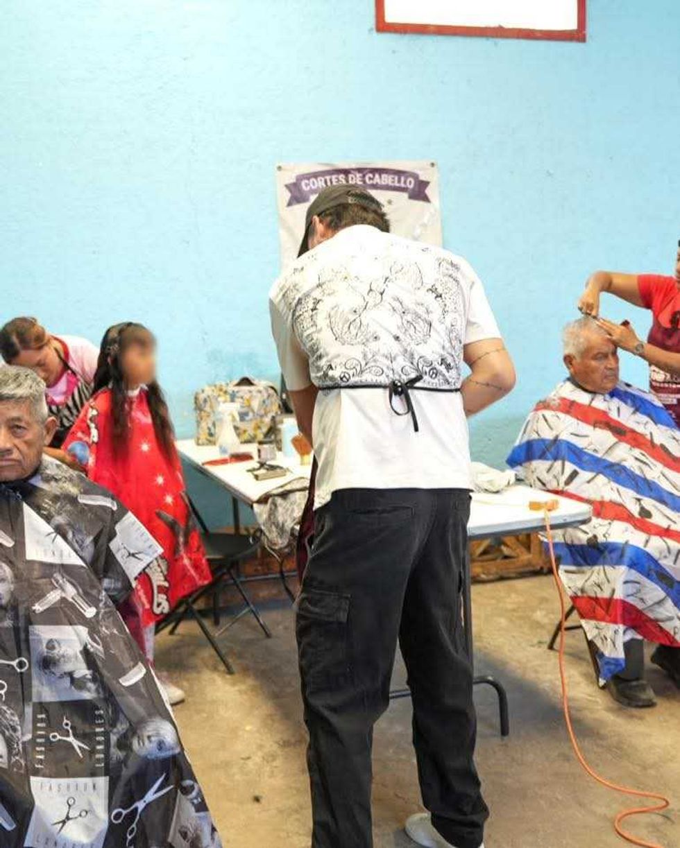 Diputado Edgar G\u00fcero Inzunza Ballesteros en jornada de bienestar en La Valla, San Juan del R\u00edo