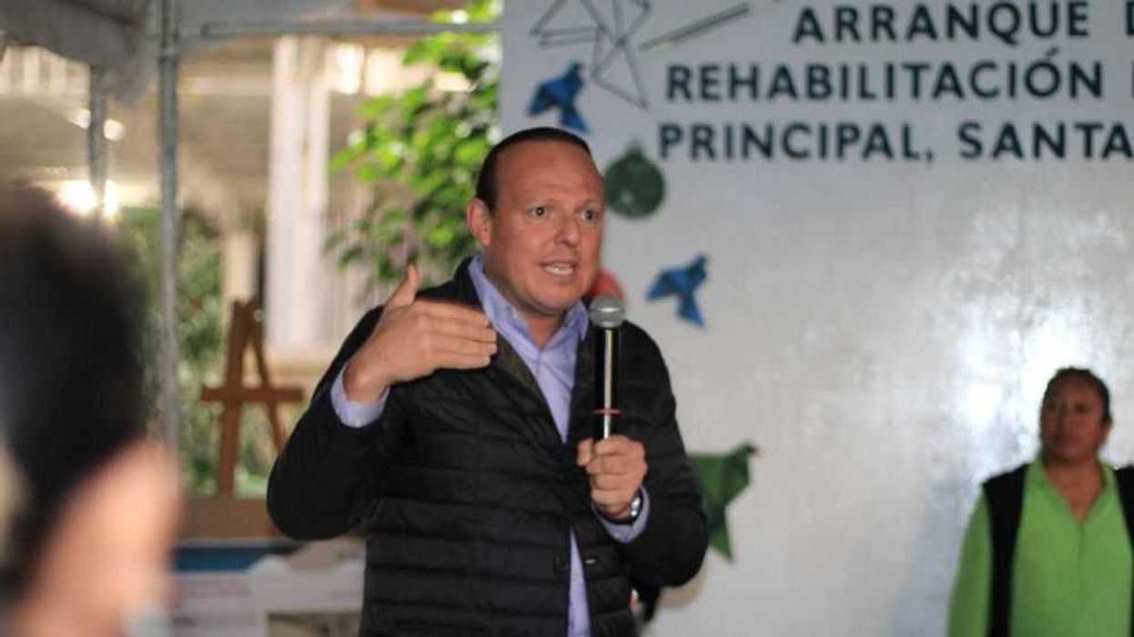 Diputado Germaín Garfias gestiona recursos para Plaza en Santa Rosa Xajay.