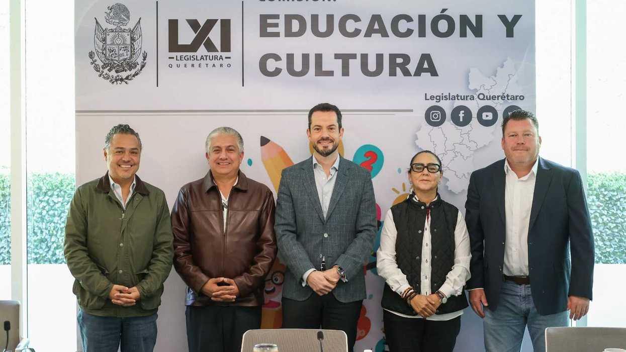 Diputados aprueban reforma educativa para proteger estudiantes embarazadas y en paternidad en Querétaro
