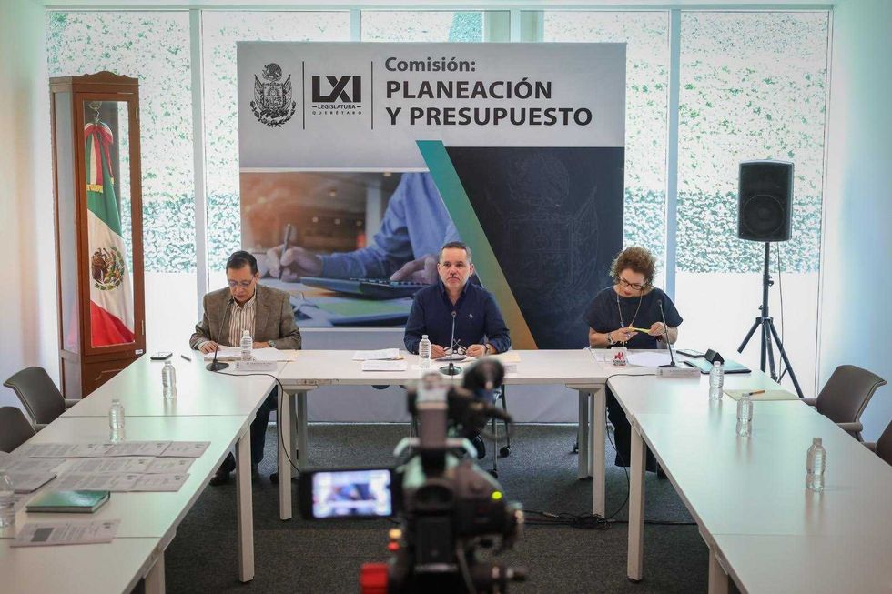 Diputados Congreso Quer\u00e9taro Comisi\u00f3n Planeaci\u00f3n Presupuesto aprueban decretos municipios Pinal de Amoles Tolim\u00e1n Tequisquiapan San Juan del R\u00edo