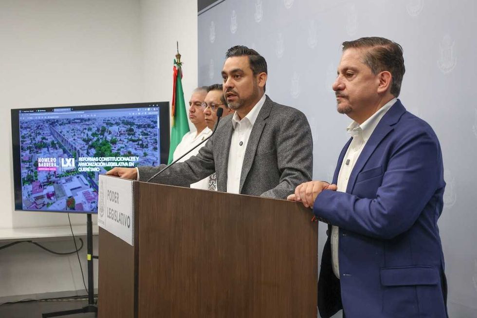 Diputados de Morena en rueda de prensa sobre reformas constitucionales en Quer\u00e9taro