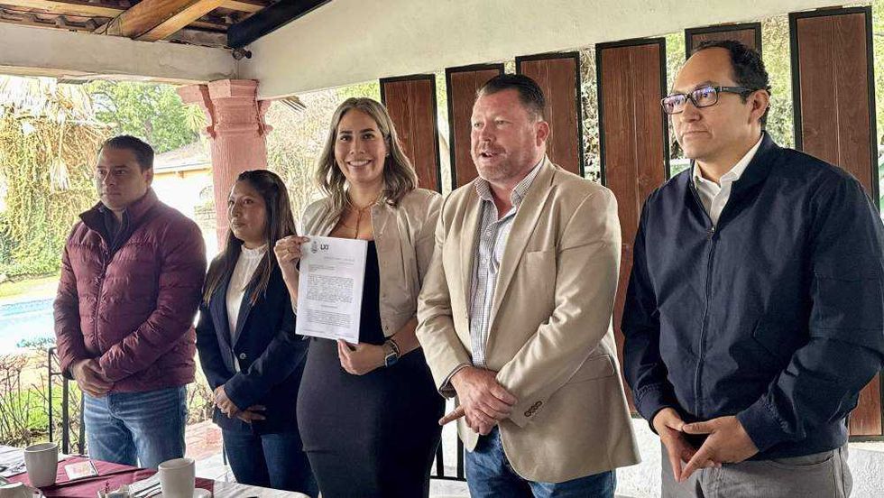 Diputados de MORENA Querétaro presentan iniciativa contra nepotismo y reelección consecutiva.