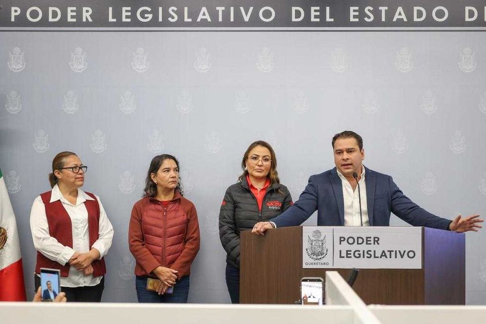 Diputados de Quer\u00e9taro en conferencia sobre vicios en reforma al Poder Judicial estatal