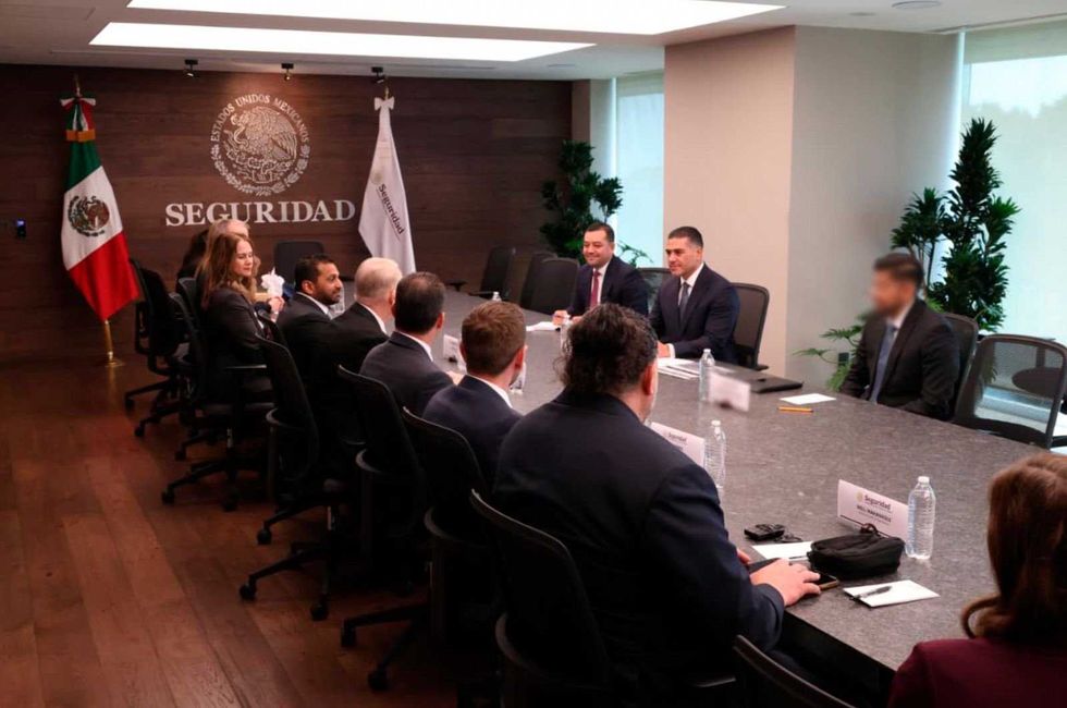 Director FBI Kash Patel reuni\u00f3n autoridades mexicanas cooperaci\u00f3n seguridad M\u00e9xico Estados Unidos