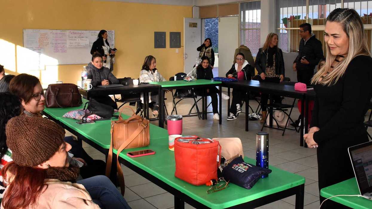 Docentes de educación básica participan en la cuarta sesión del Consejo Técnico Escolar organizada por la USEBEQ en Querétaro