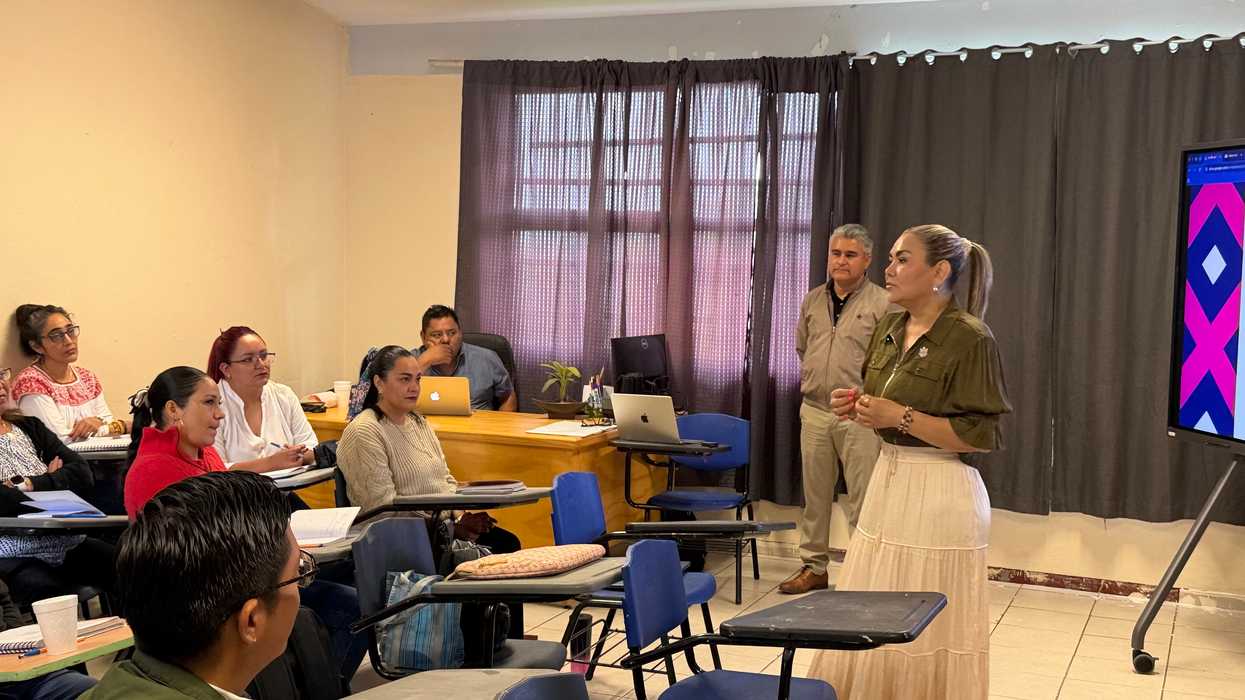 Docentes de educación básica participan en la Fase Intensiva del Consejo Técnico Escolar en Querétaro, 24 de agosto de 2026.