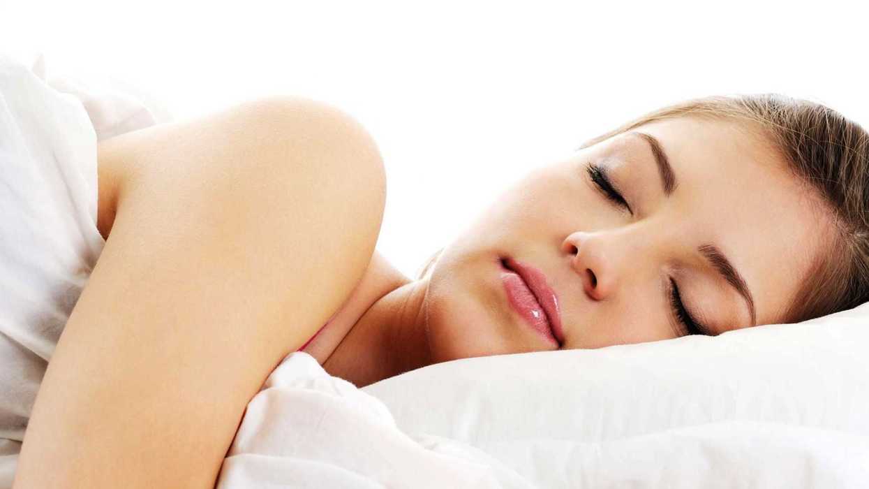 Dormir bien es fundamental para lograr que el cerebro organice de forma adecuada ideas e información y no caiga en saturación.