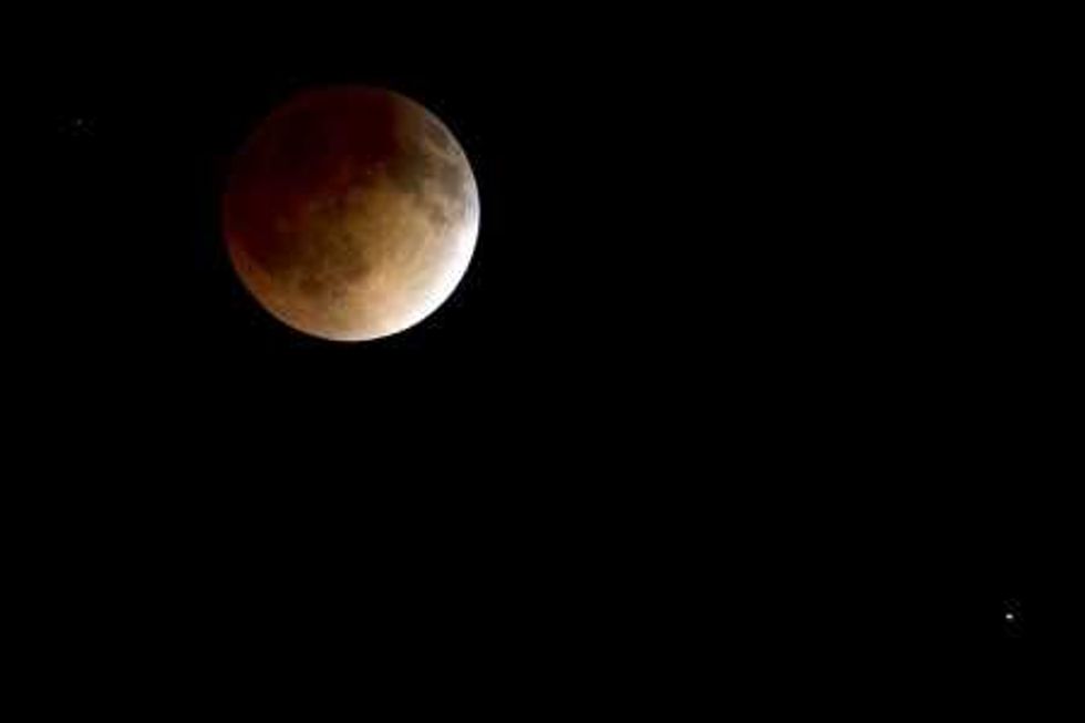 ECLIPSE LUNAR