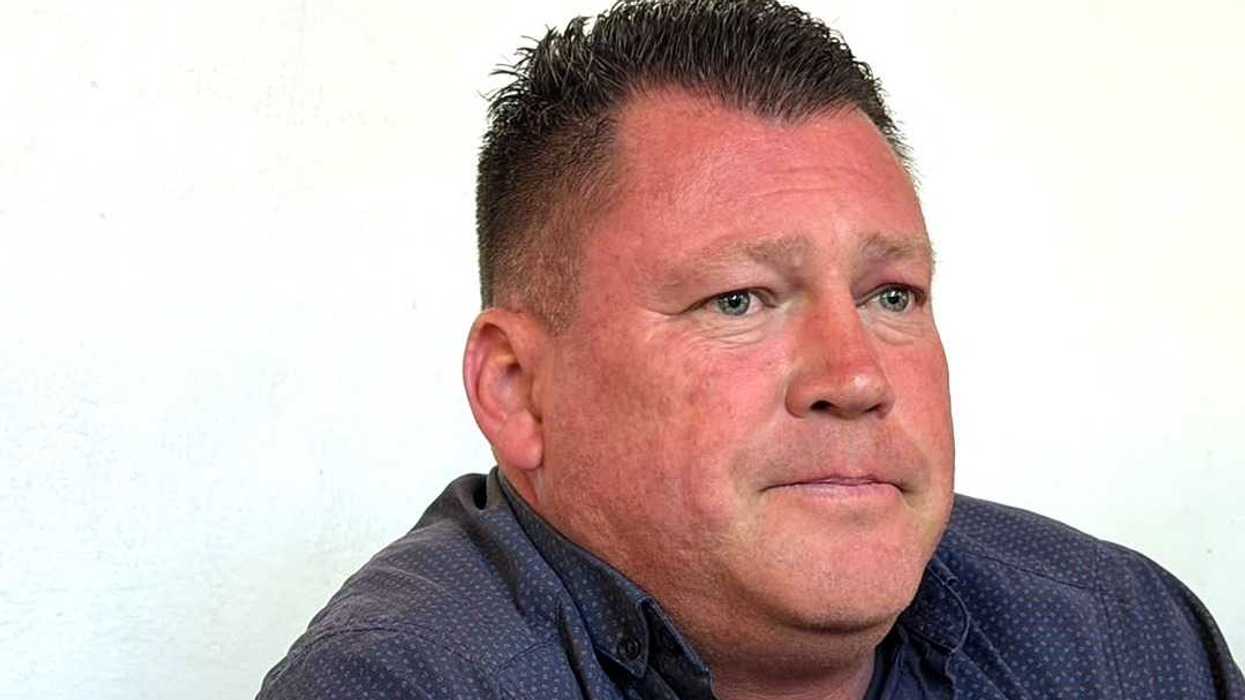 Edgar Inzunza Ballesteros durante rueda de prensa de Morena en San Juan del Río, agosto 2026
