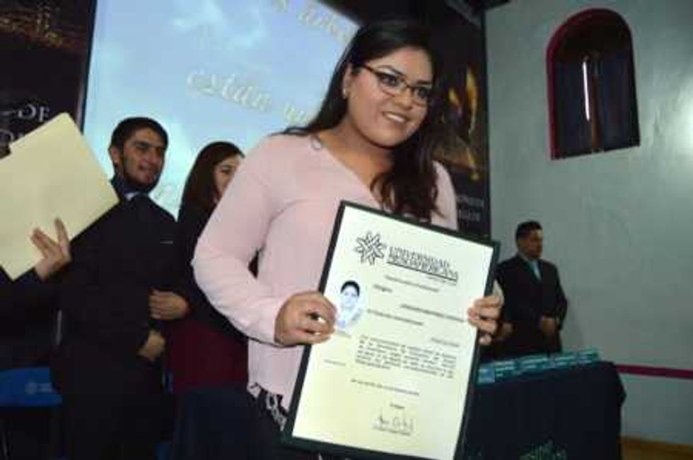 egresados universidad mesoamericana 5