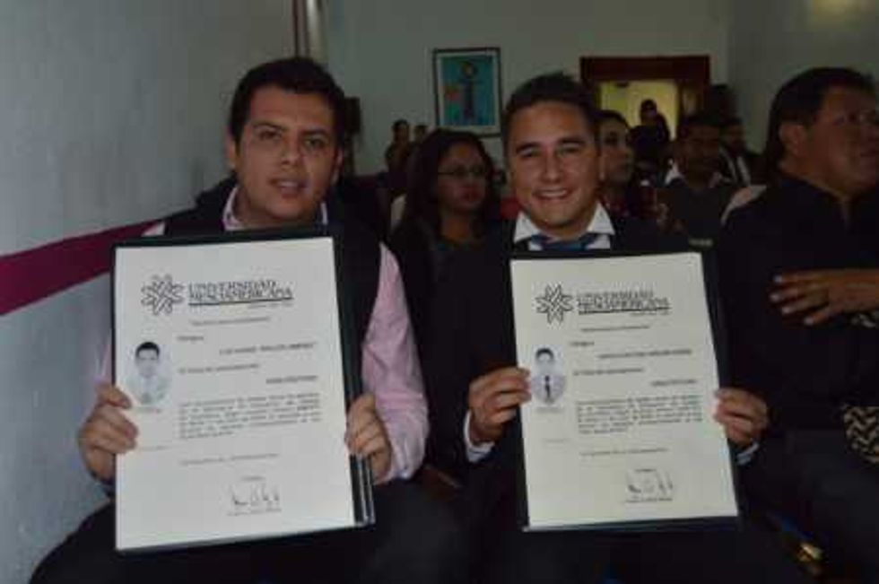 egresados universidad mesoamericana 6