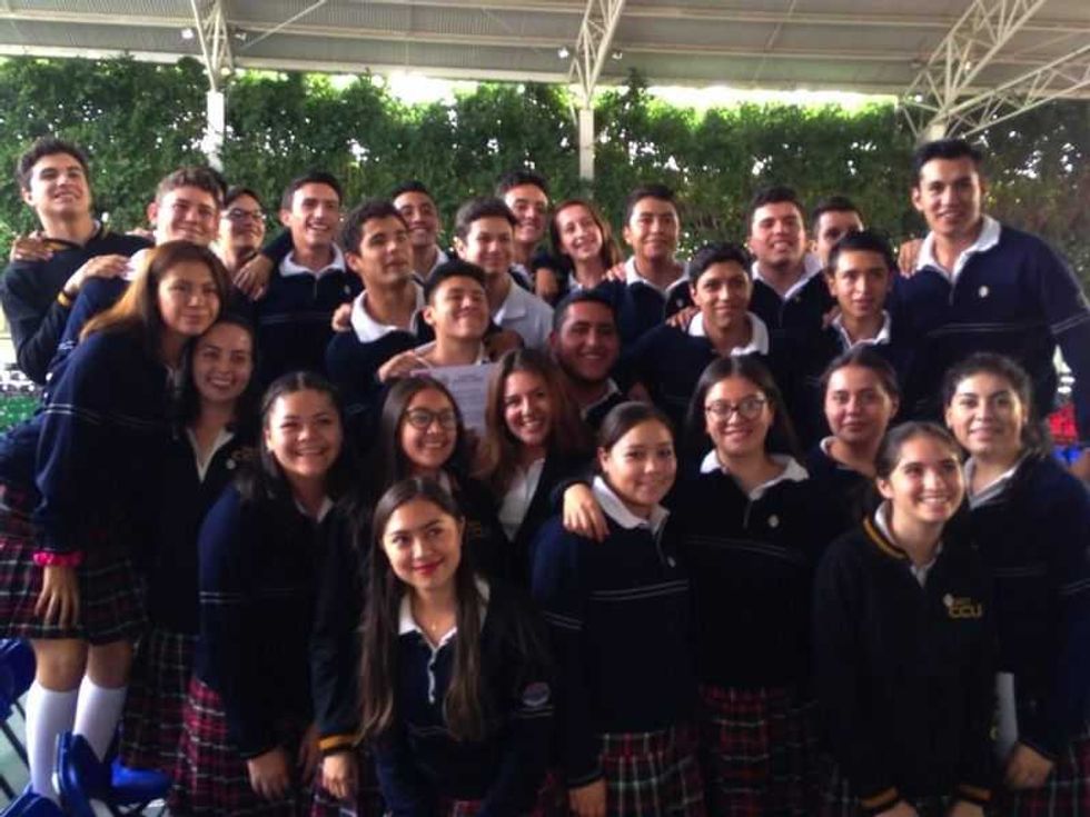 egresan 164 alumnos de preparatoria del colegio centro union 10
