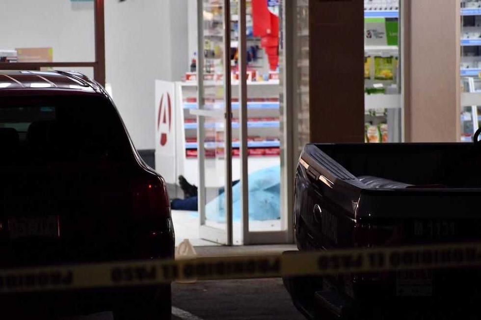 Ejecutado en Farmacia del Ahorro