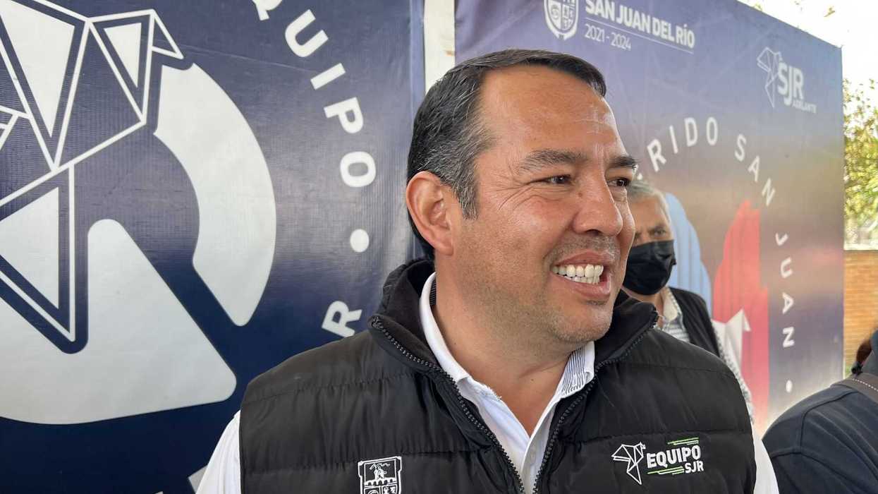 El alcalde Roberto Cabrera Valencia, aseguró que este año se invertirán alrededor de 12 millones de pesos, para la implementación de tecnología en materia de seguridad para las escuelas.