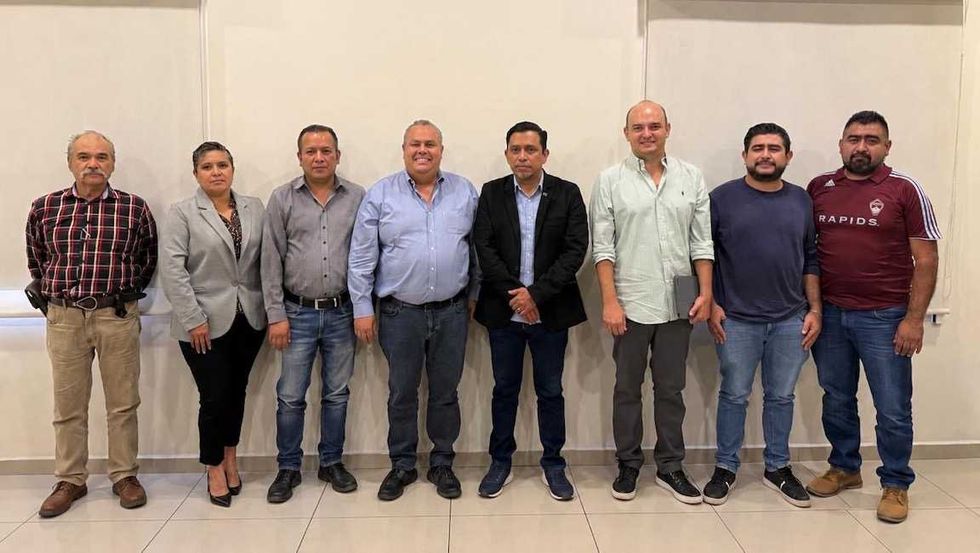 El director de la AMEQ, Gerardo Cuanalo Santos, durante el anuncio sobre la tarifa del transporte p\u00fablico urbano en San Juan del R\u00edo.